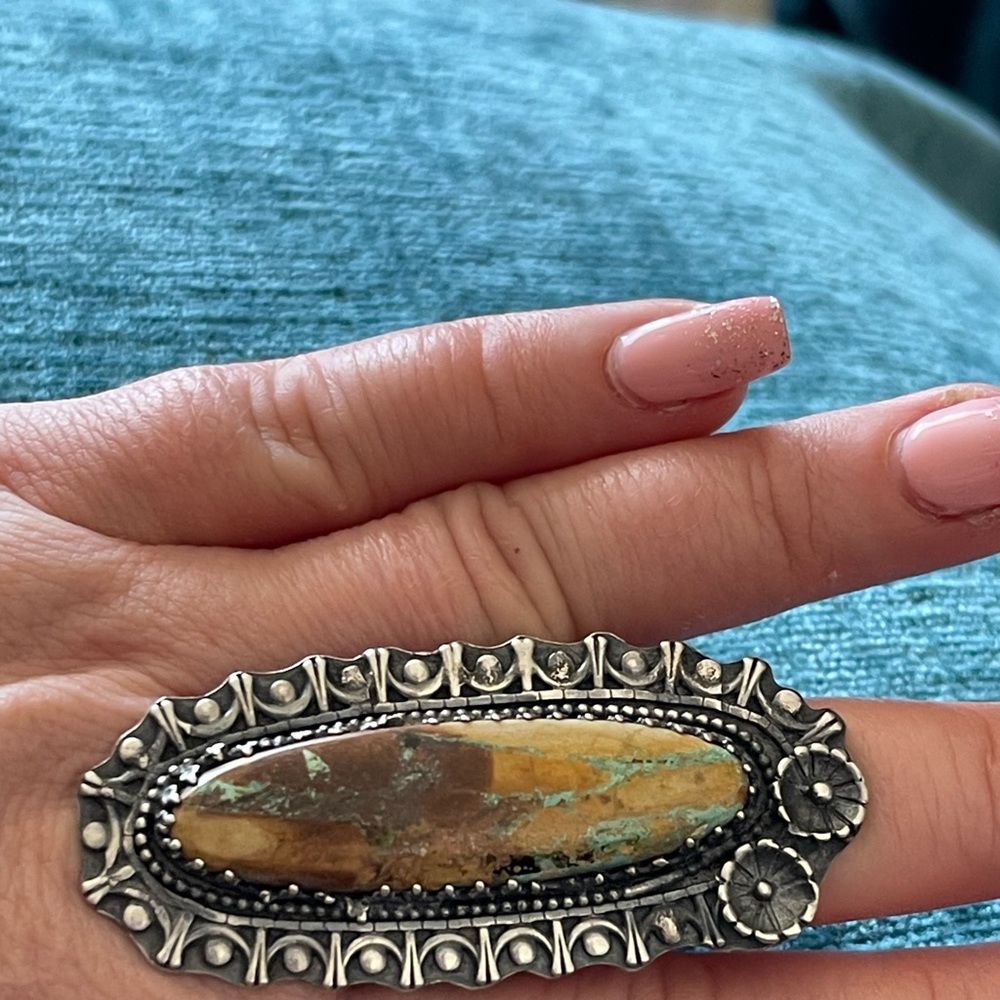 Ribbon turquoise and sterling silver ring size 10.5, item #0005